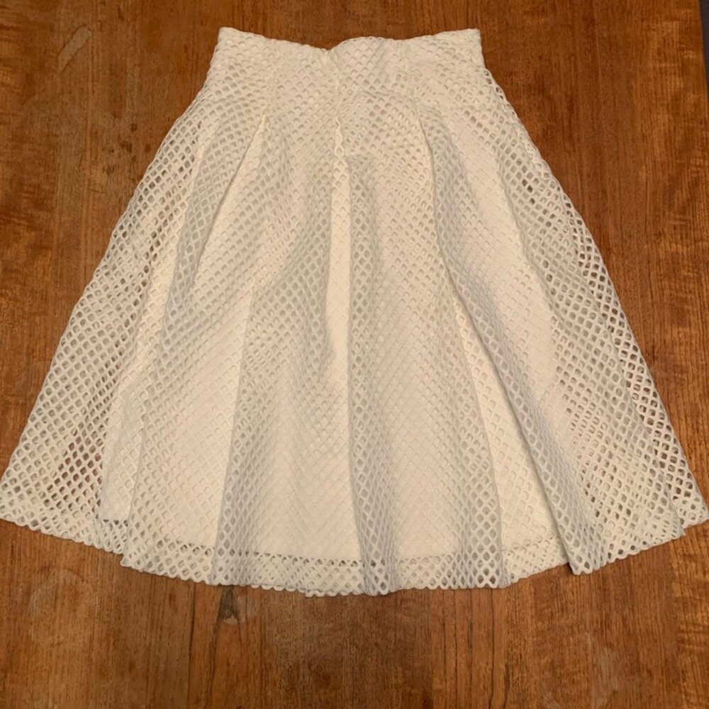 Wishlist White Mesh Overlay A-Line Skirt Size L